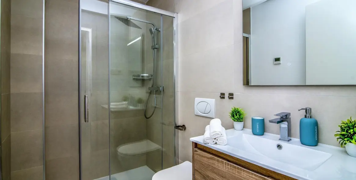 Sale of ground floor apartment in Fuengirola 25