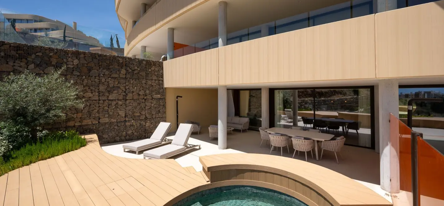 Venta de apartamento en planta baja en Fuengirola 1