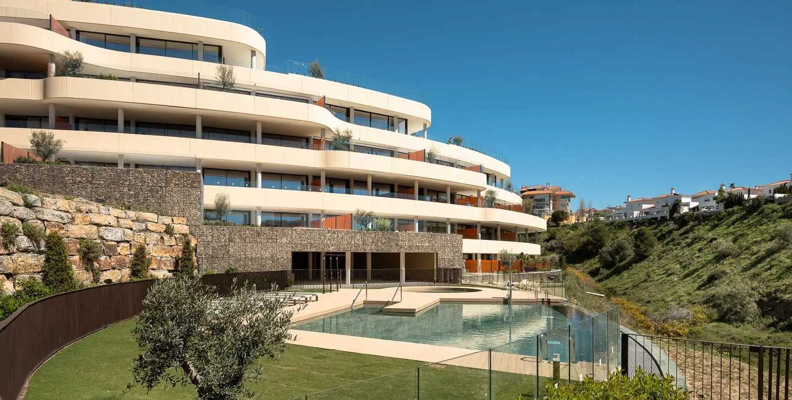 Sale of ground floor apartment in Fuengirola 22