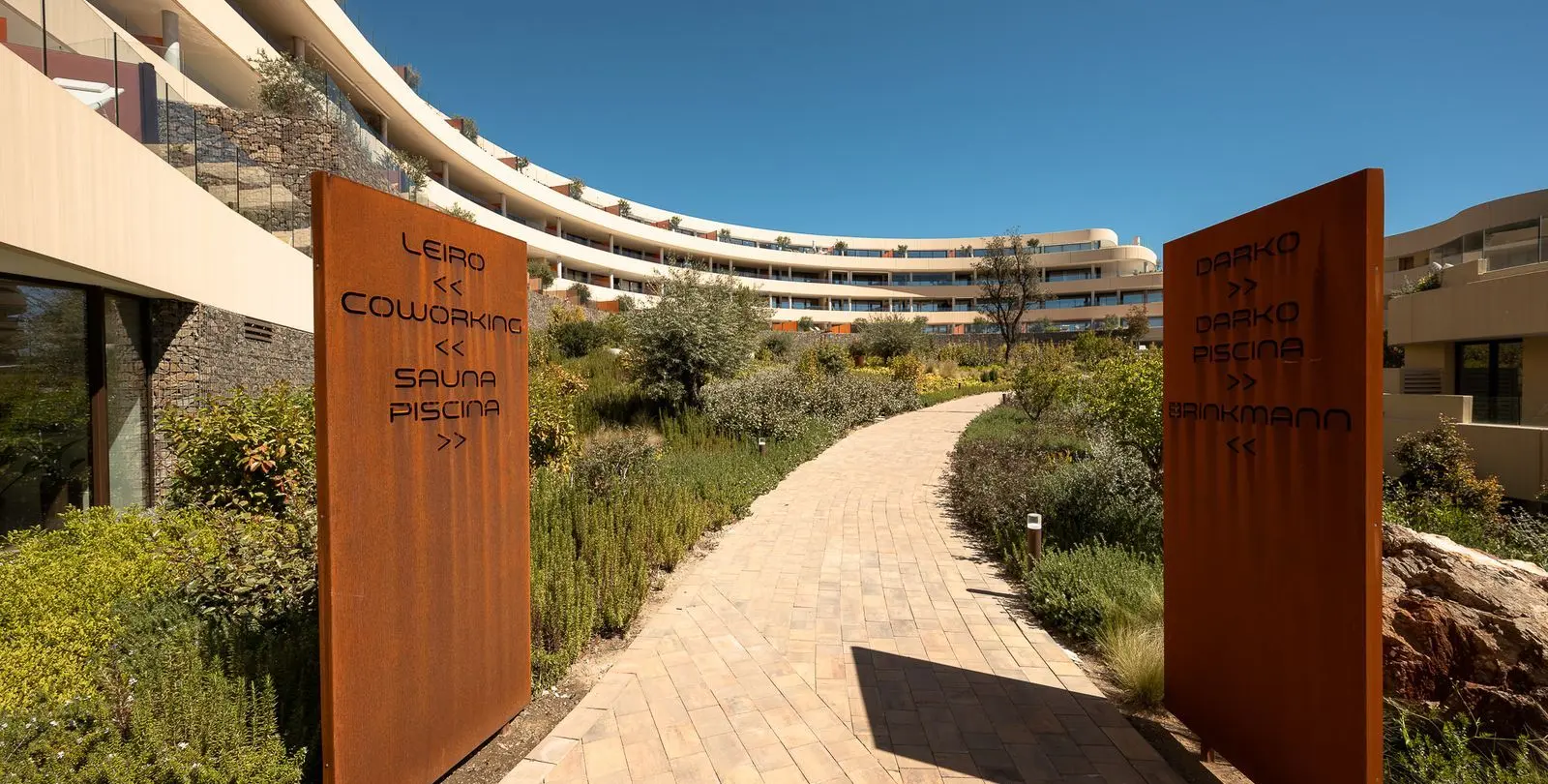 Sale of ground floor apartment in Fuengirola 25