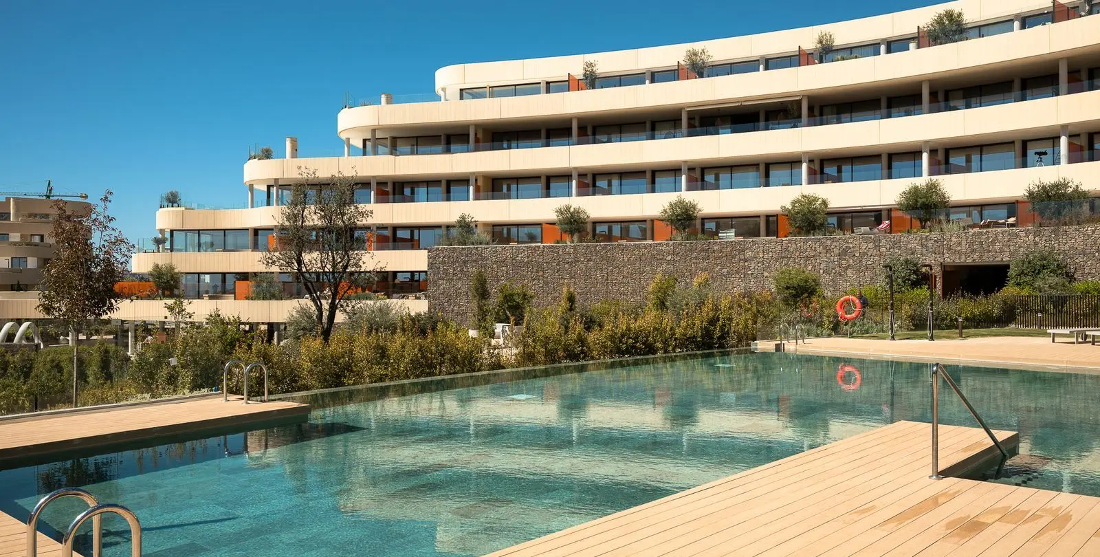 Sale of ground floor apartment in Fuengirola 27