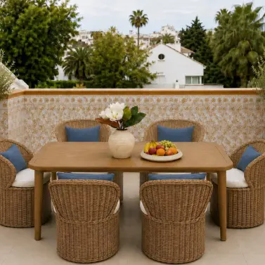 Sale of penthouse in Nueva Andalucía