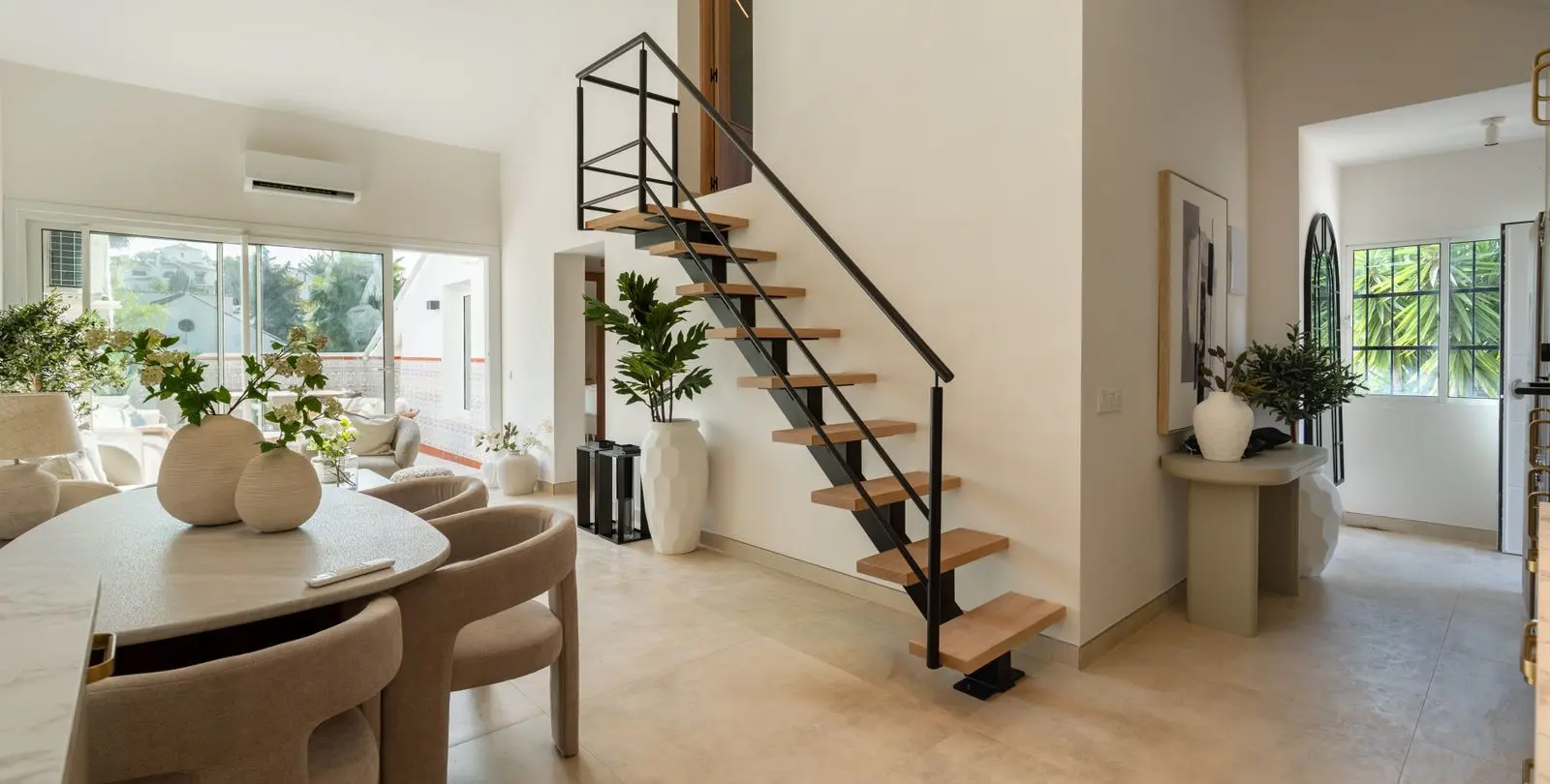 Sale of penthouse in Nueva Andalucía 3