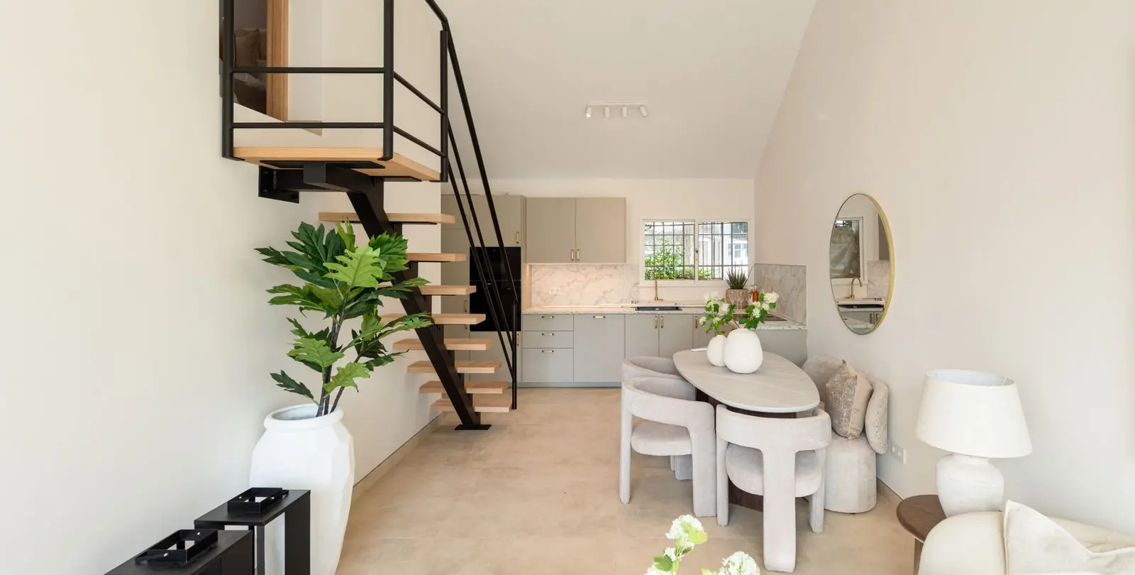 Sale of penthouse in Nueva Andalucía 9