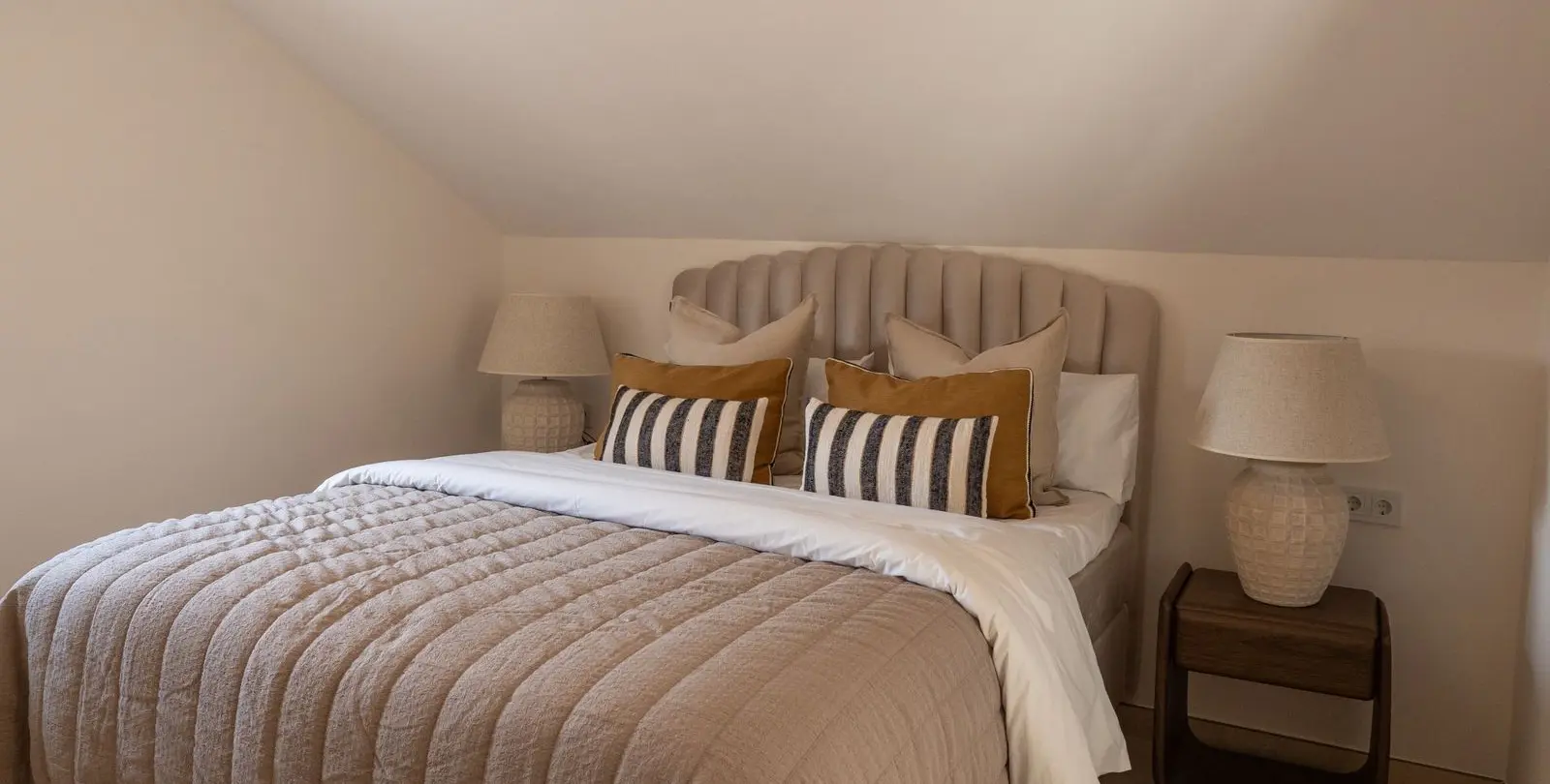 Sale of penthouse in Nueva Andalucía 19