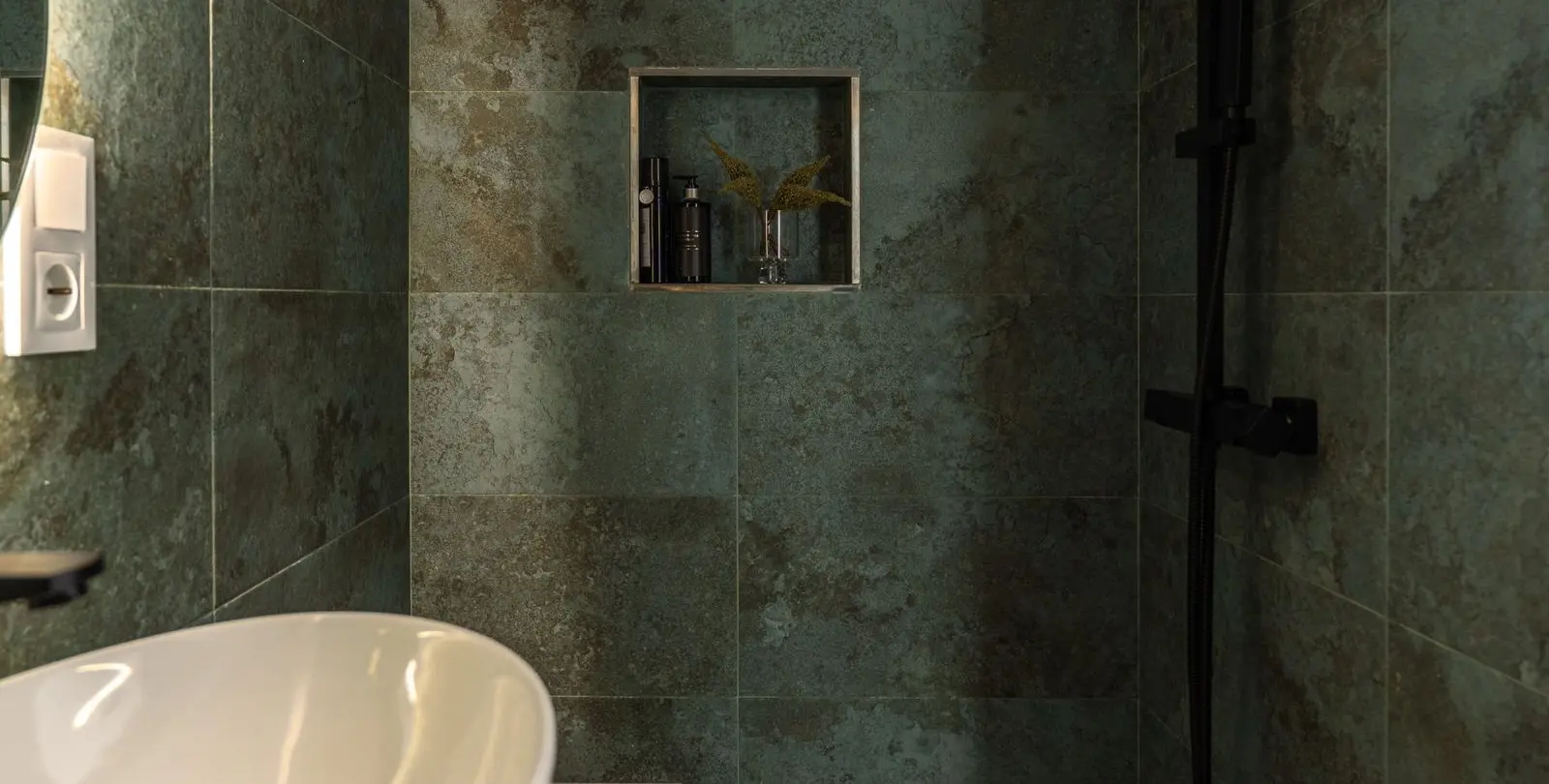 Sale of penthouse in Nueva Andalucía 24