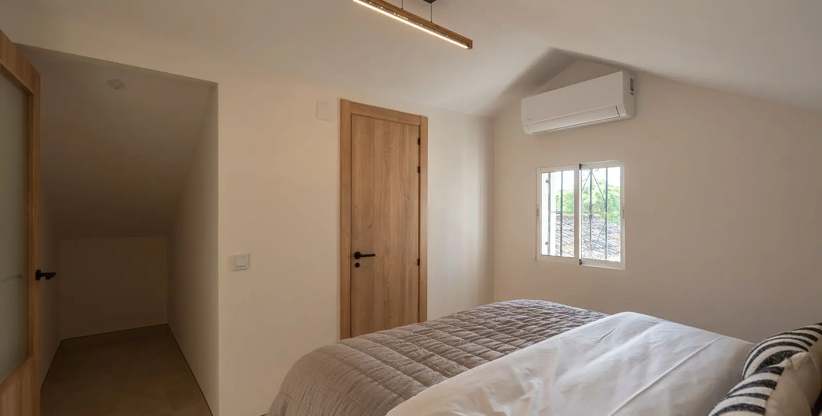 Sale of penthouse in Nueva Andalucía 38