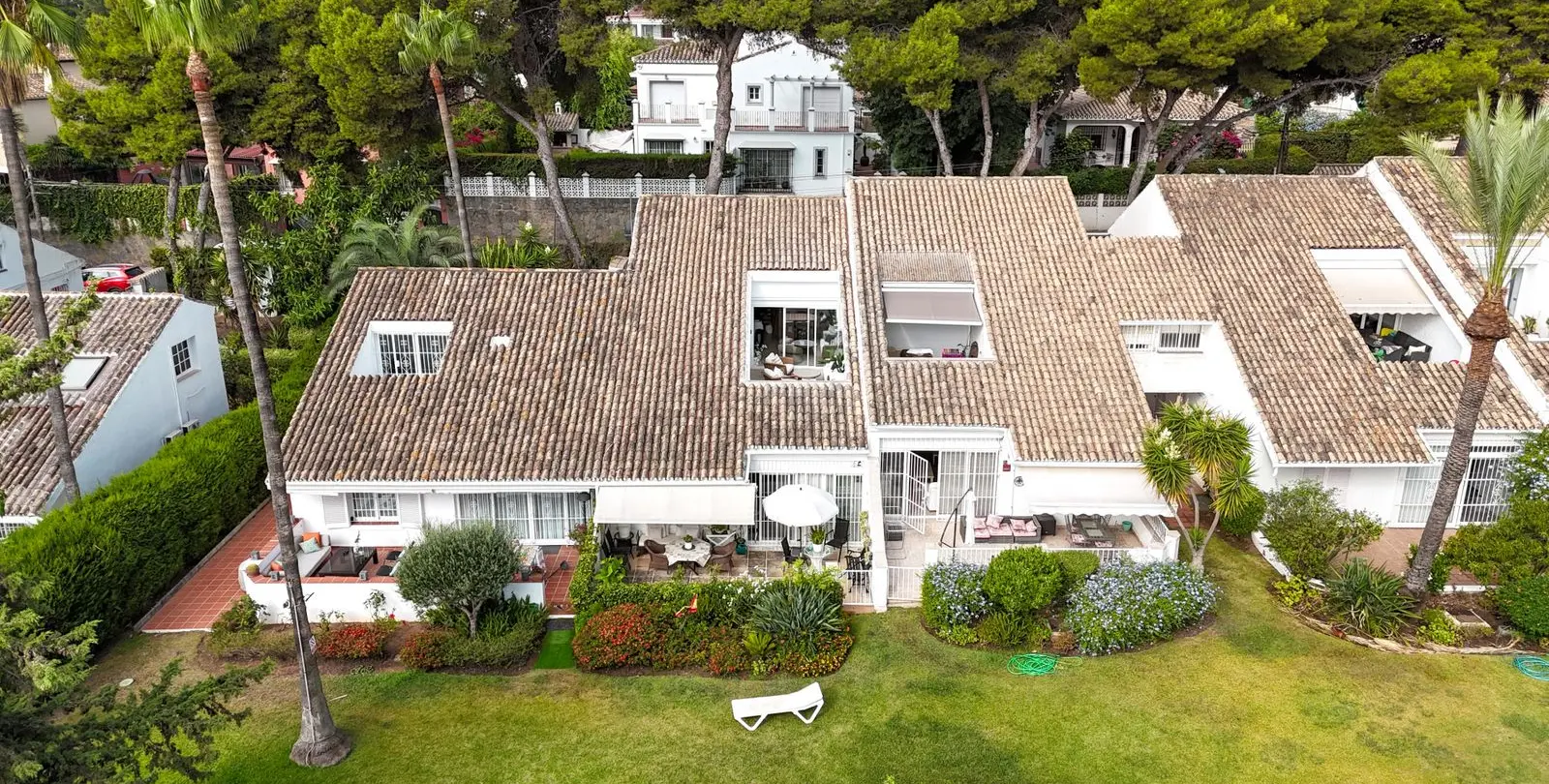 Sale of penthouse in Nueva Andalucía 44