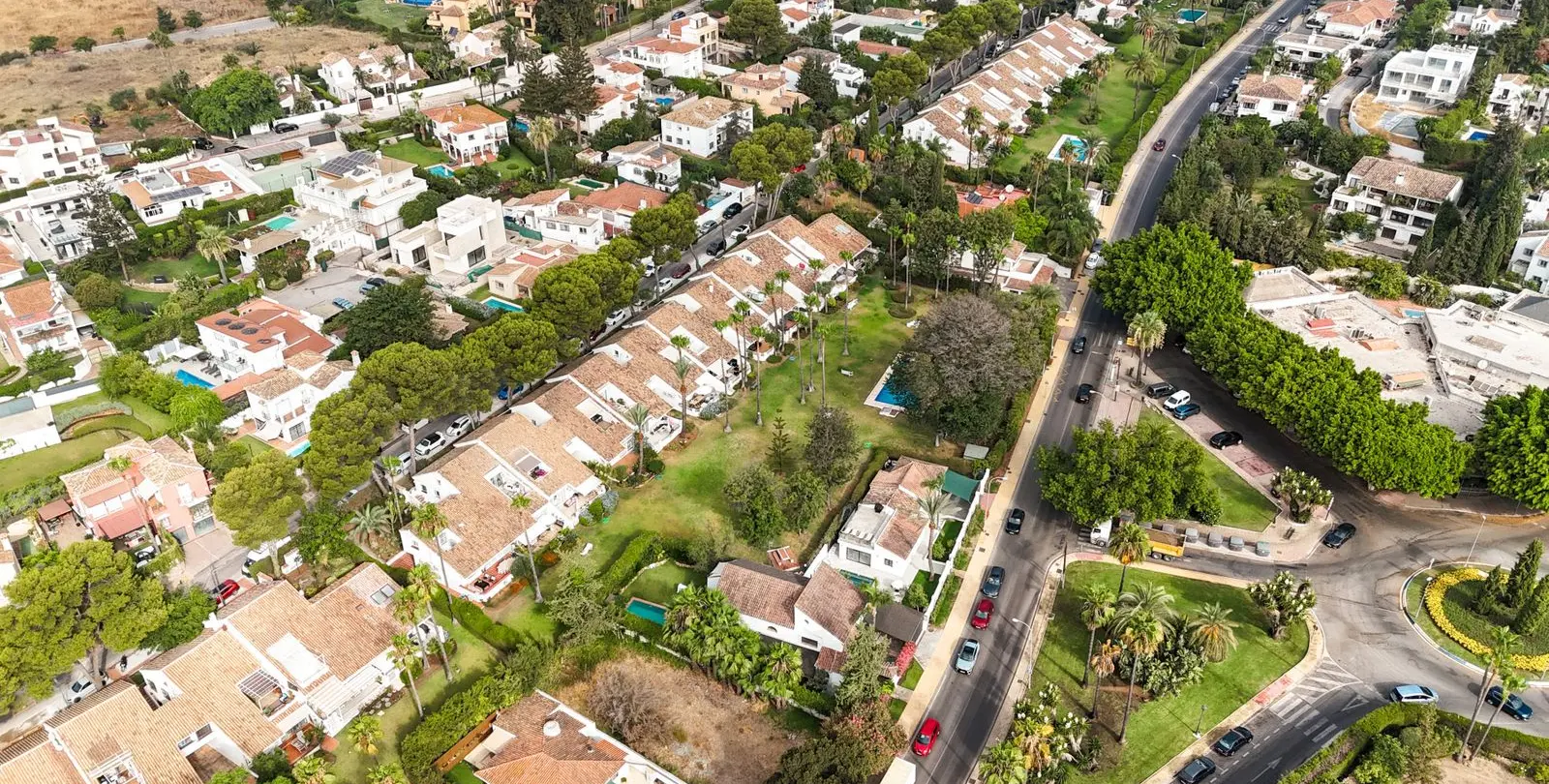 Sale of penthouse in Nueva Andalucía 46