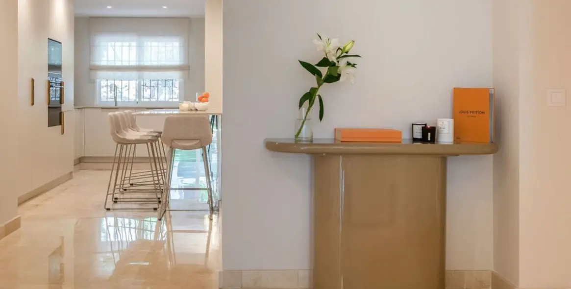Venta de apartamento en planta baja en Marbella 3