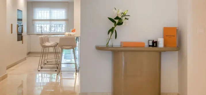 Venta de apartamento en planta baja en Marbella 2