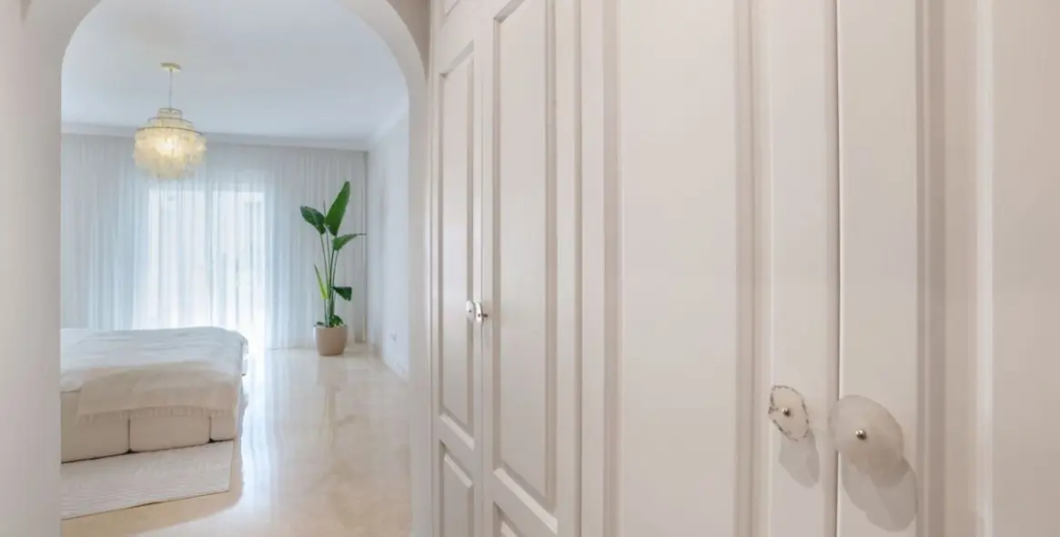 Venta de apartamento en planta baja en Marbella 11