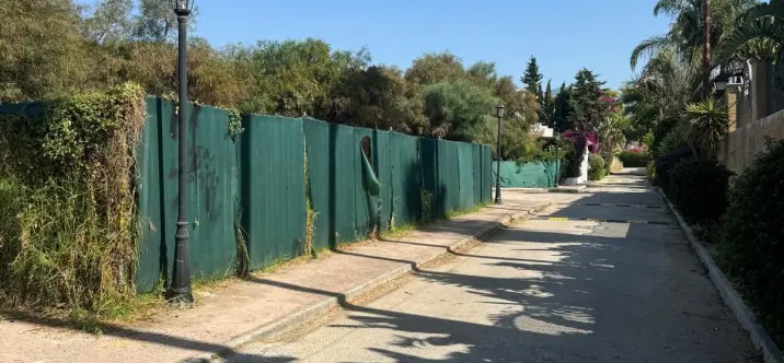 Venta de parcela residencial en Atalaya 0
