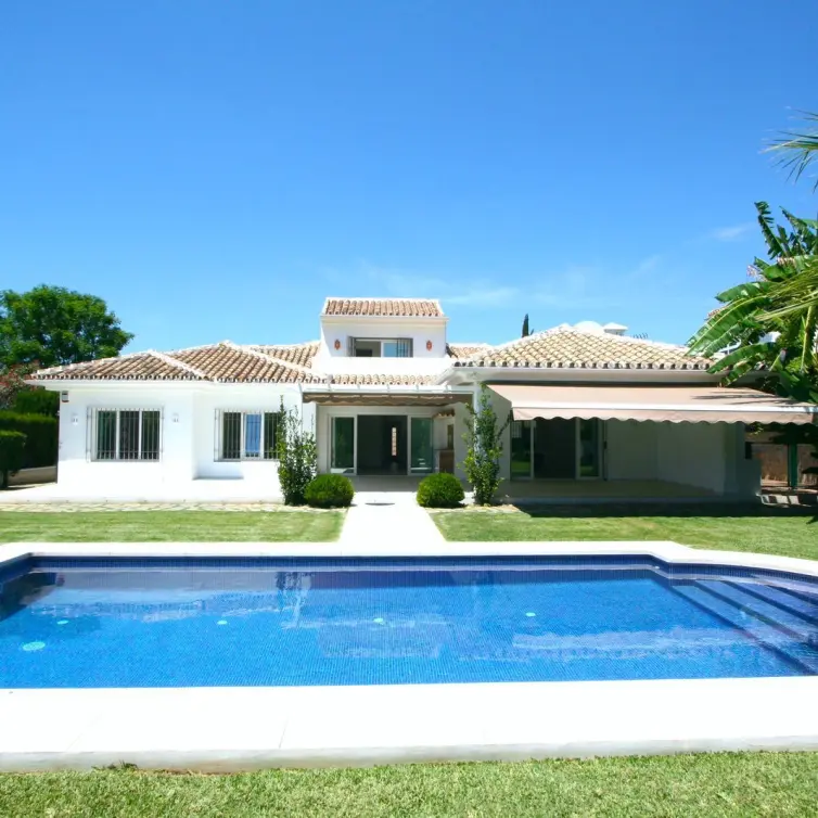 Sale of detached villa in Mijas Golf