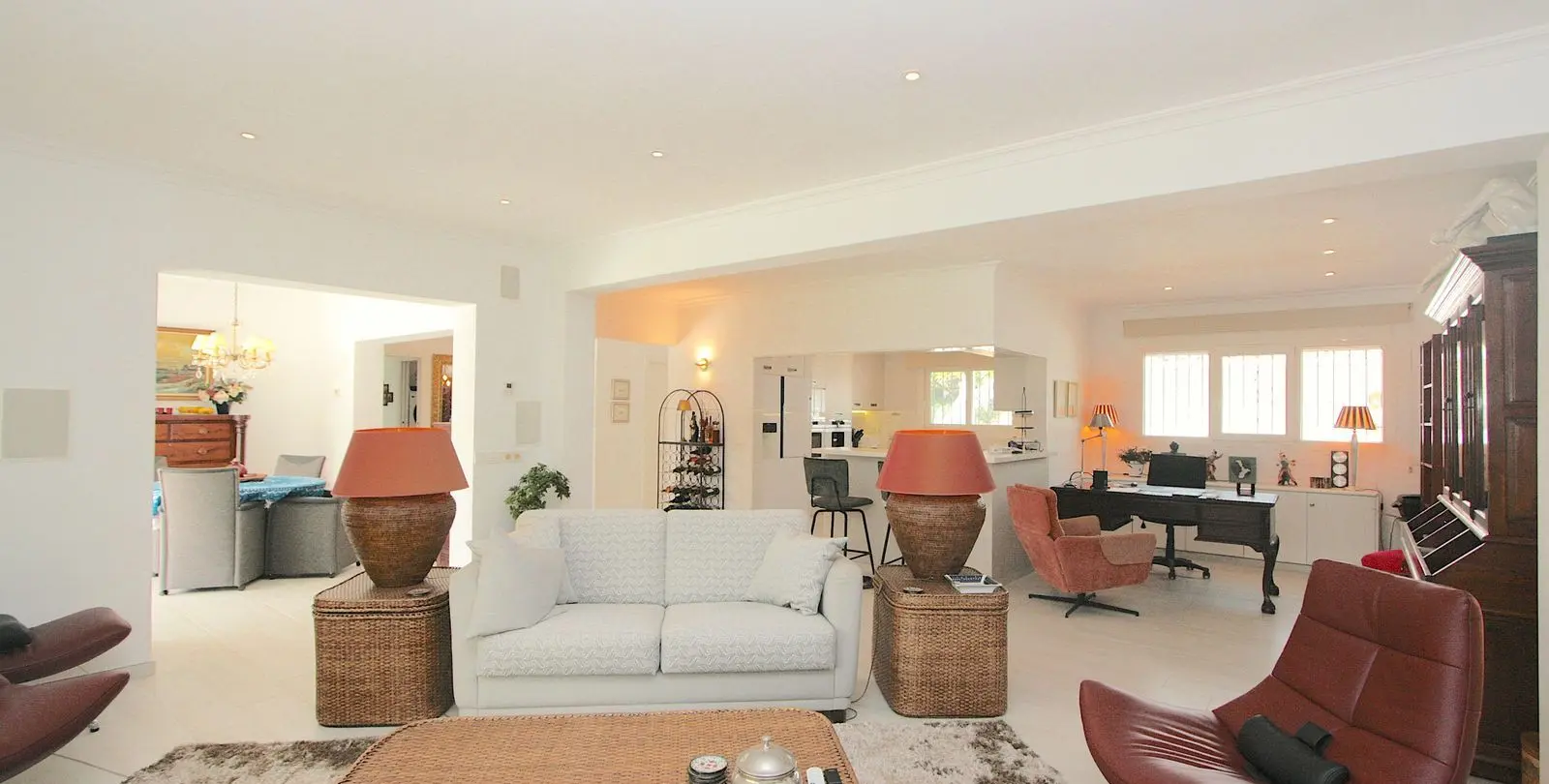 Sale of detached villa in Mijas Golf 3
