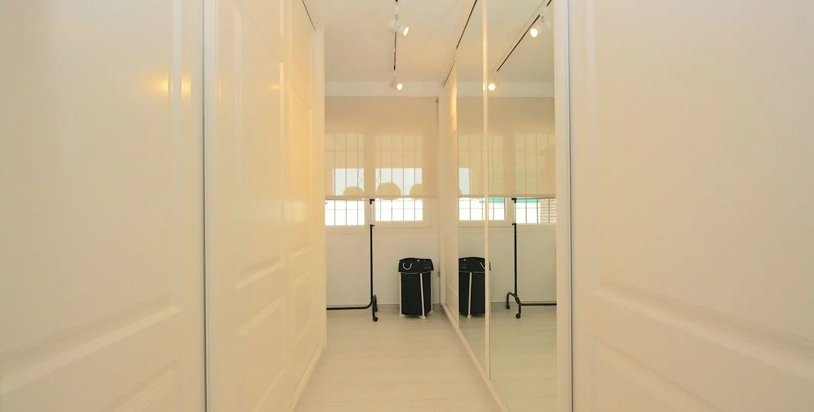 Sale of detached villa in Mijas Golf 10