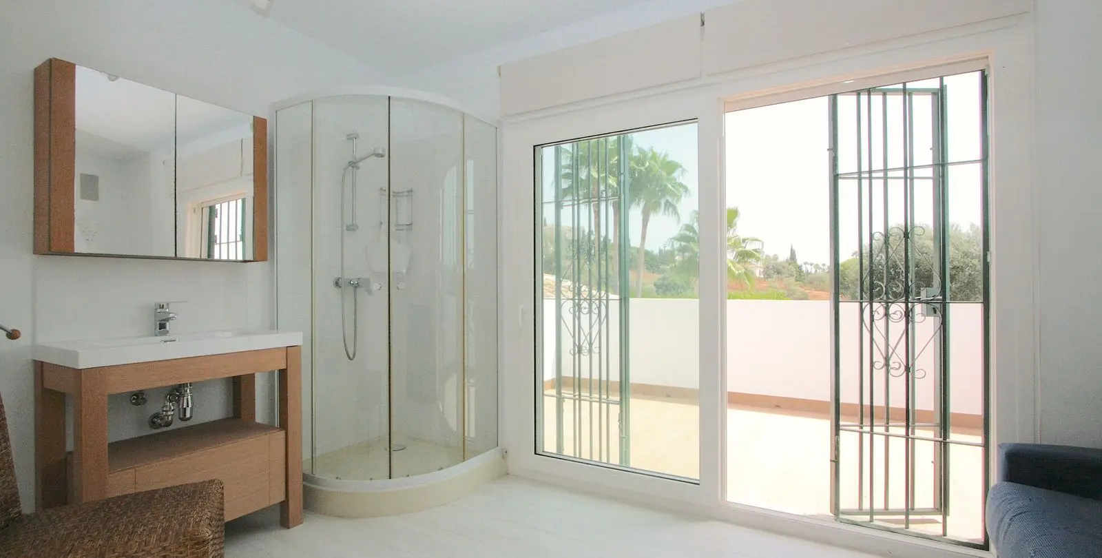 Sale of detached villa in Mijas Golf 16