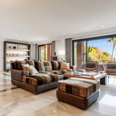 Venta de ático dúplex en Monte Halcones