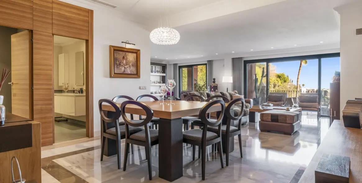 Venta de ático dúplex en Monte Halcones 7