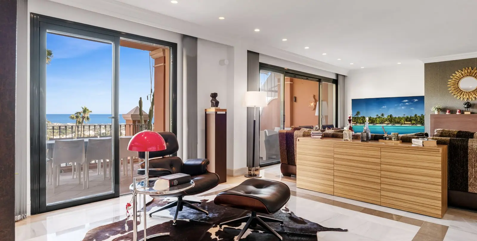 Продажа двухуровневого пентхауса в Monte Halcones 6