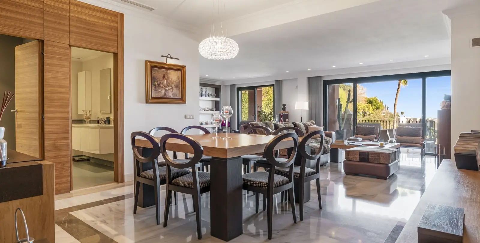 Продажа двухуровневого пентхауса в Monte Halcones 7
