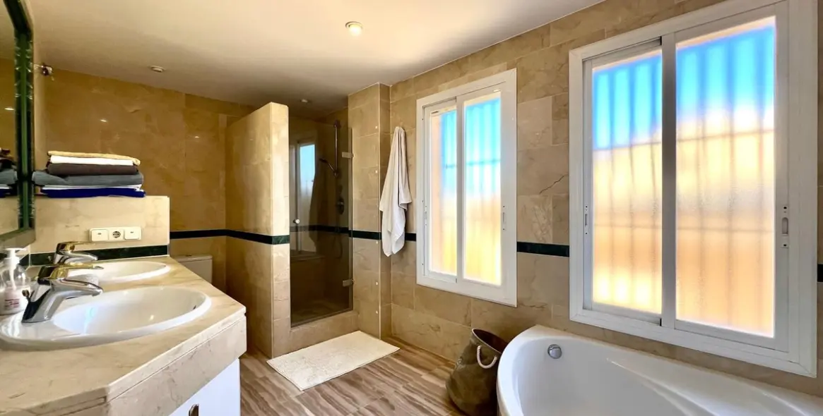 Venta de ático en Marbella 10