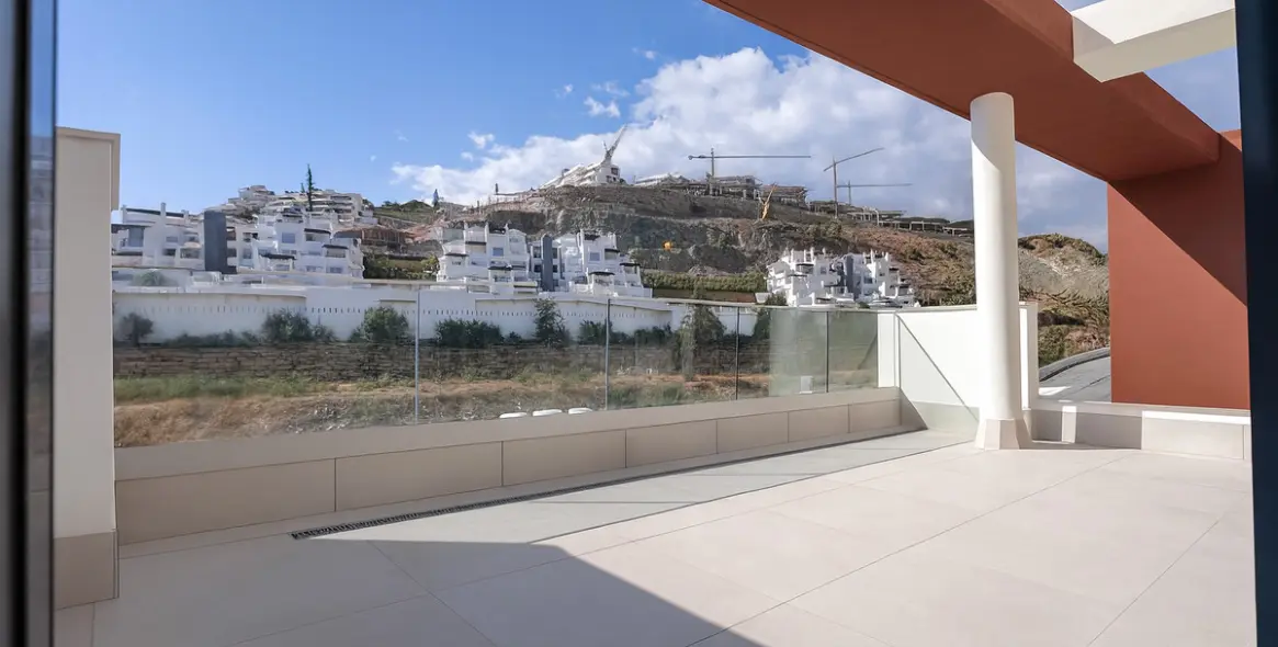 Venta de ático dúplex en La Quinta 22