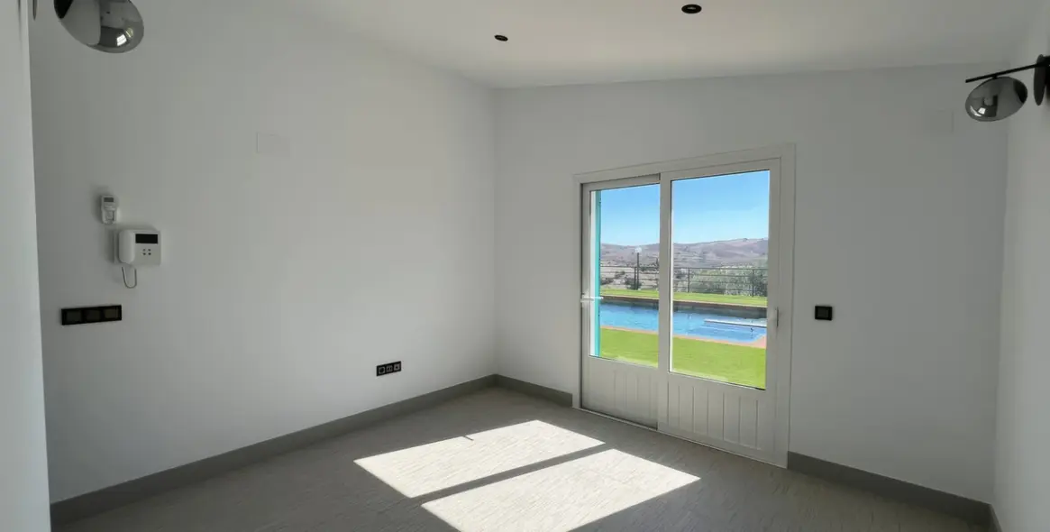 Venta de finca - cortijo en Casarabonela 26