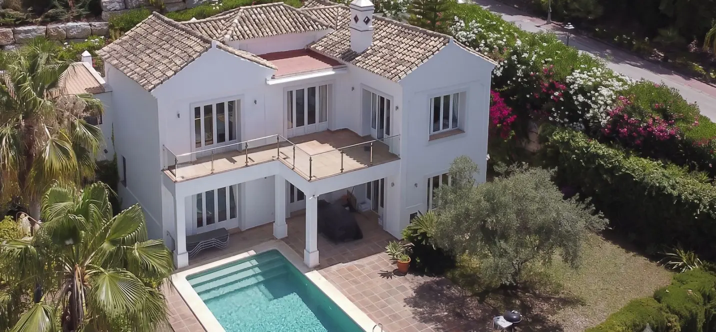 Venta de villa independiente en Istán 0