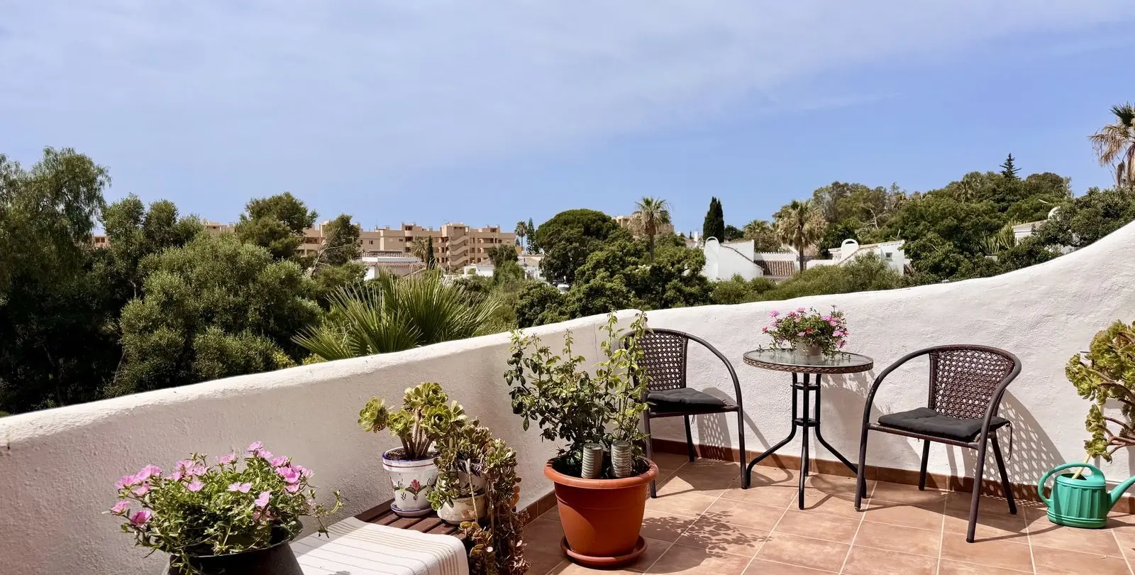 Sale of ground floor apartment in Calahonda 3