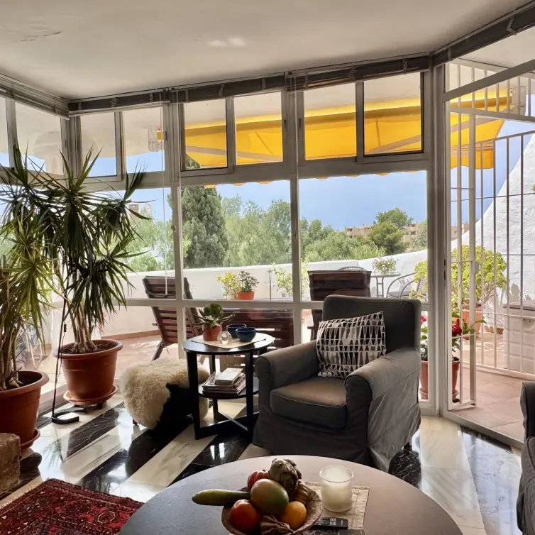 Venta de apartamento en planta baja en Calahonda
