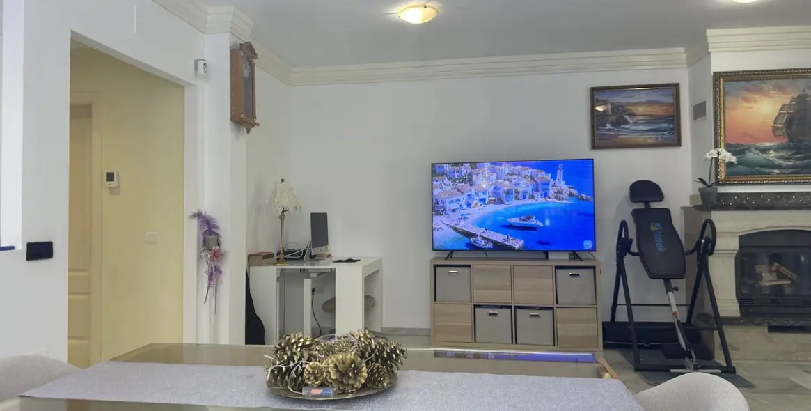 Продажа дома на две семьи в Riviera del Sol 6