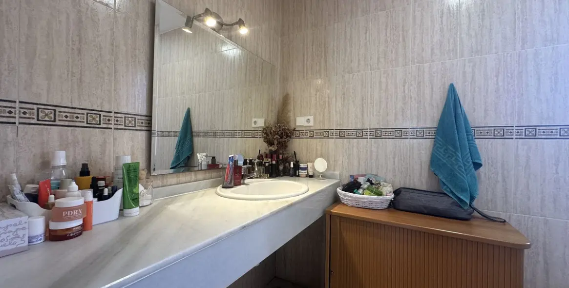 Продажа дома на две семьи в Riviera del Sol 10