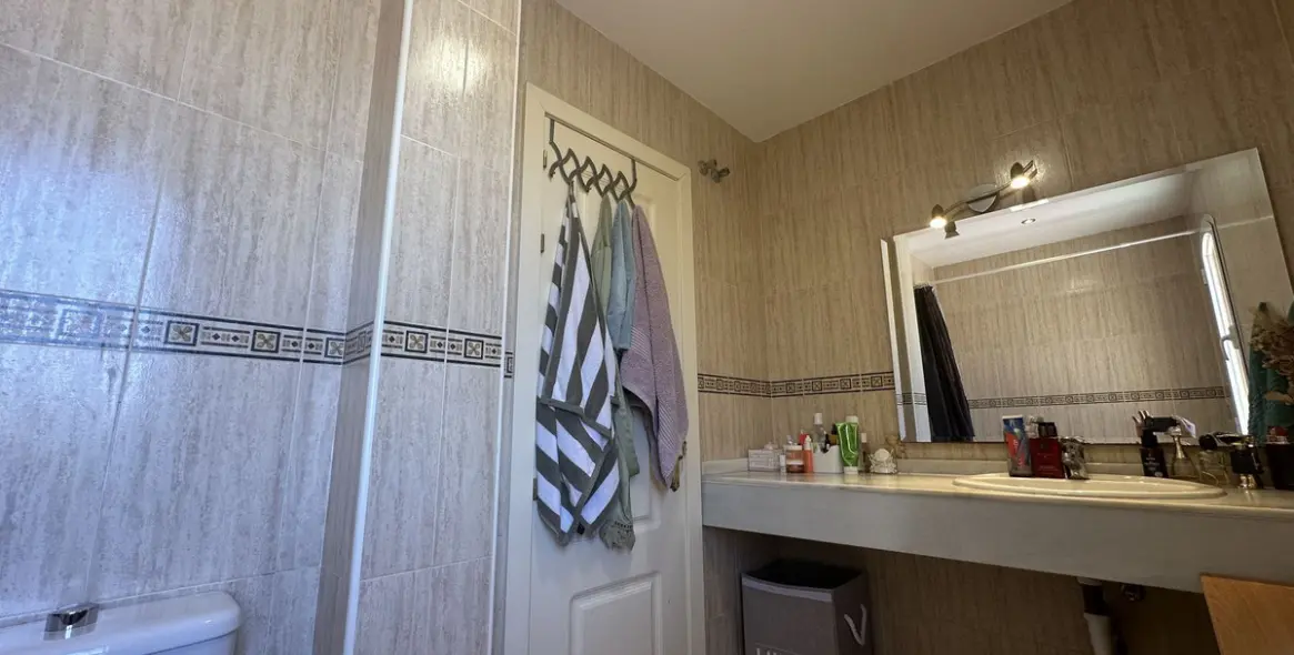 Продажа дома на две семьи в Riviera del Sol 12