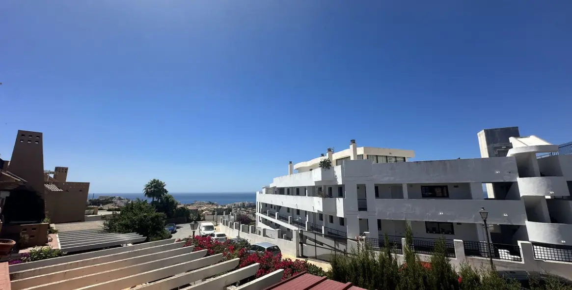 Продажа дома на две семьи в Riviera del Sol 21