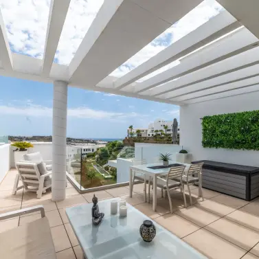 Продажа апартаментов на среднем этаже в La Cala de Mijas