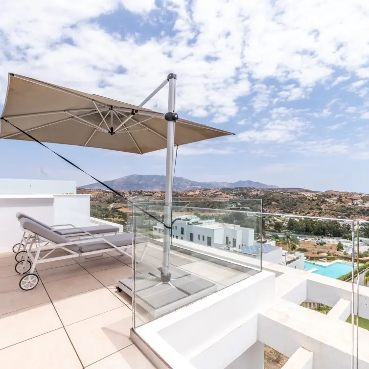 Продажа апартаментов на среднем этаже в La Cala de Mijas