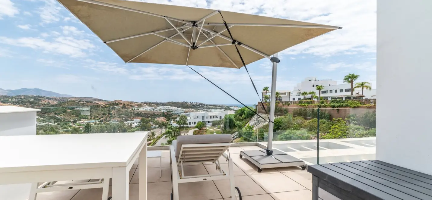 Продажа апартаментов на среднем этаже в La Cala de Mijas 1