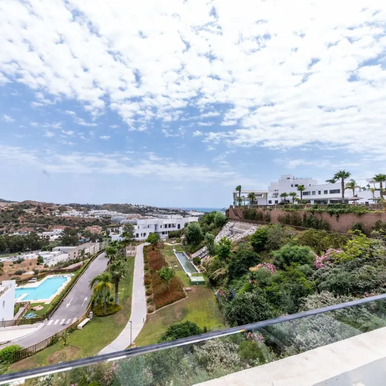 Продажа апартаментов на среднем этаже в La Cala de Mijas
