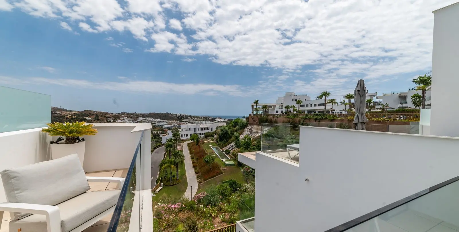 Продажа апартаментов на среднем этаже в La Cala de Mijas 36