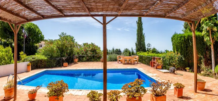 Продажа  отдельно стоящей виллы в Mijas 2