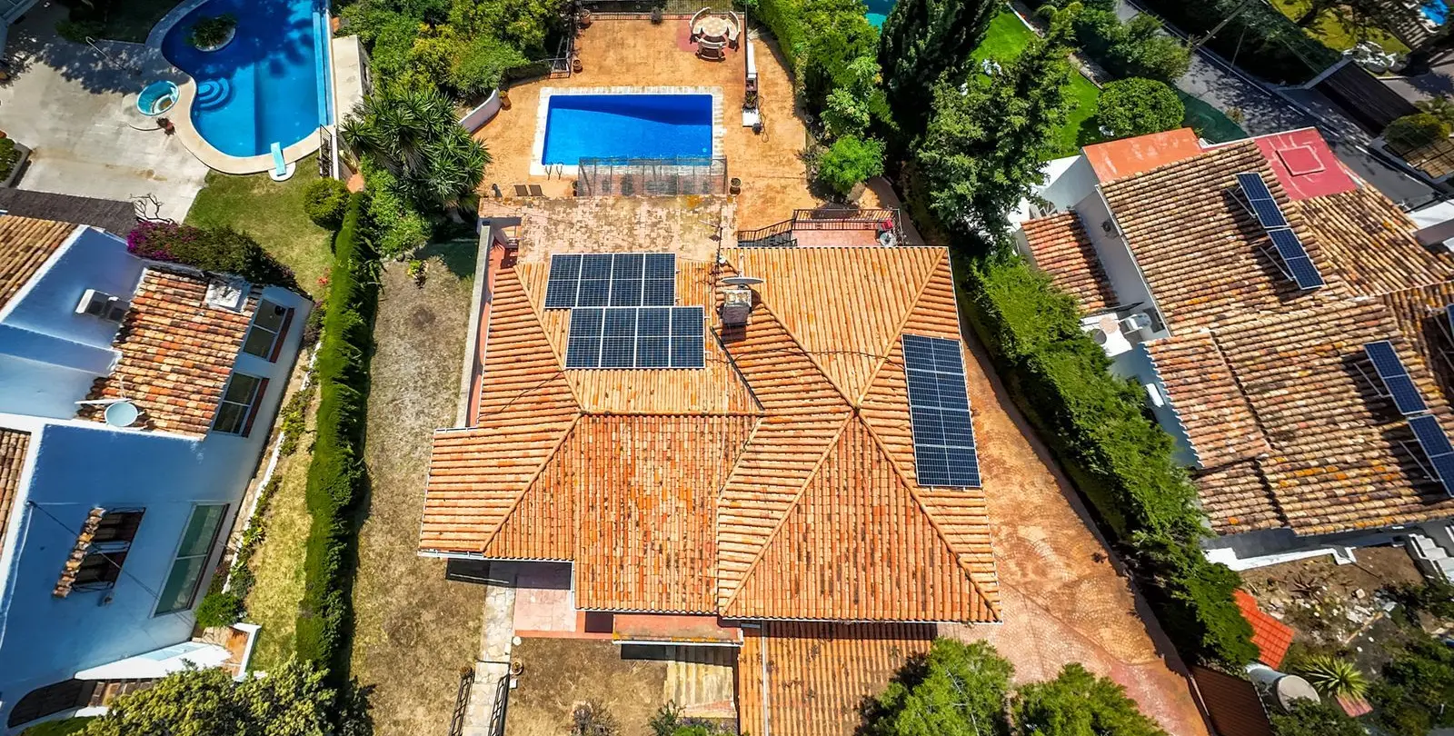 Продажа  отдельно стоящей виллы в Mijas 19