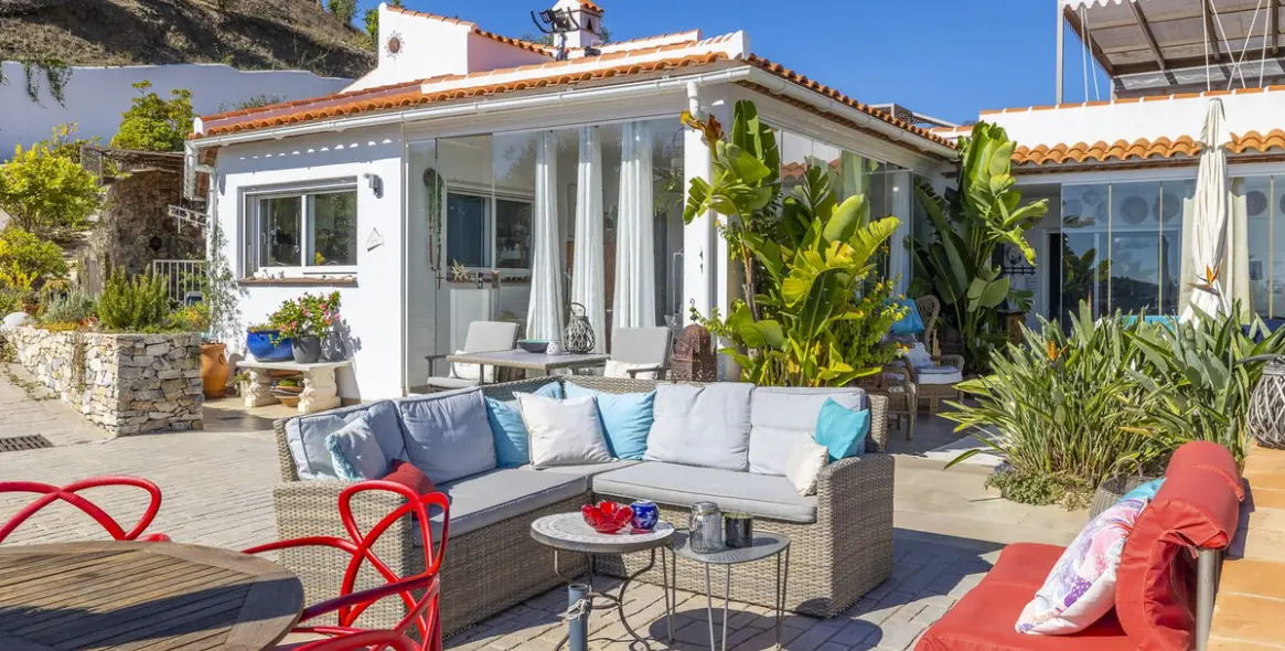 Venta de villa independiente en Cómpeta 24