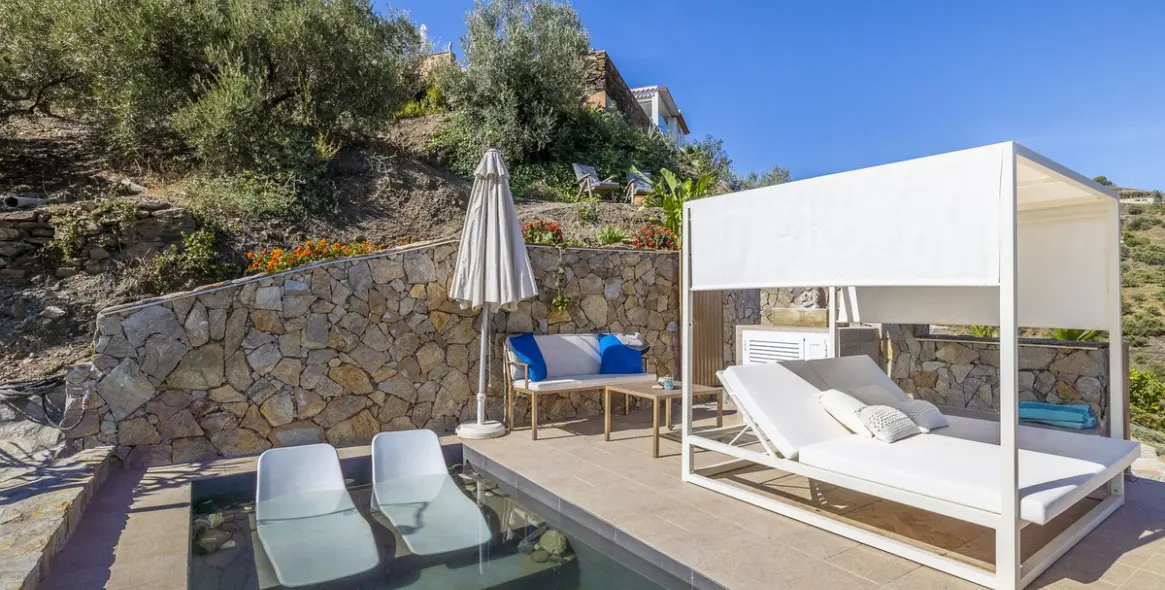 Venta de villa independiente en Cómpeta 30