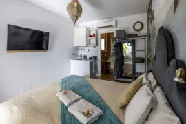 Image 80 thumb