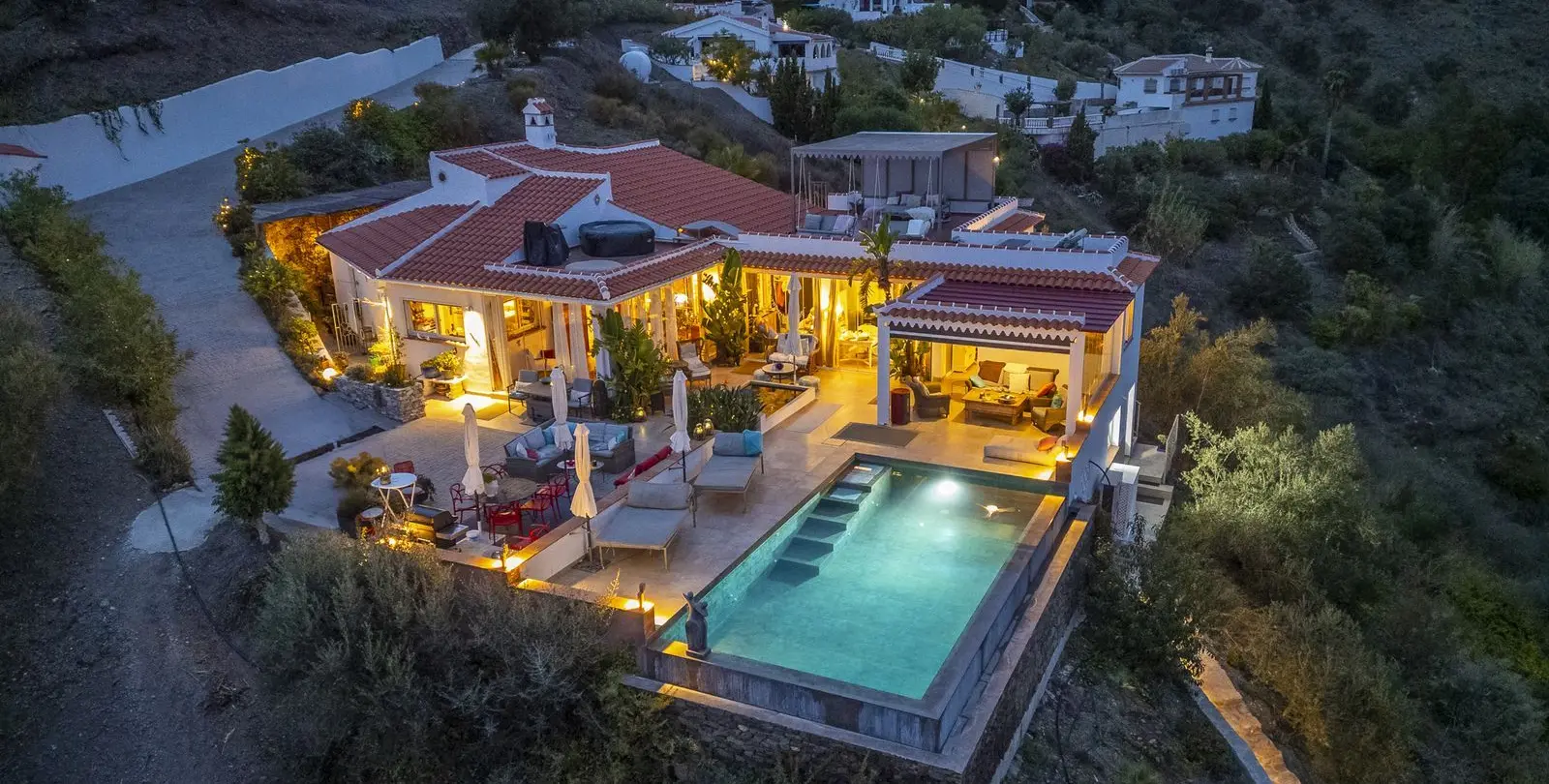 Sale of detached villa in Cómpeta 3