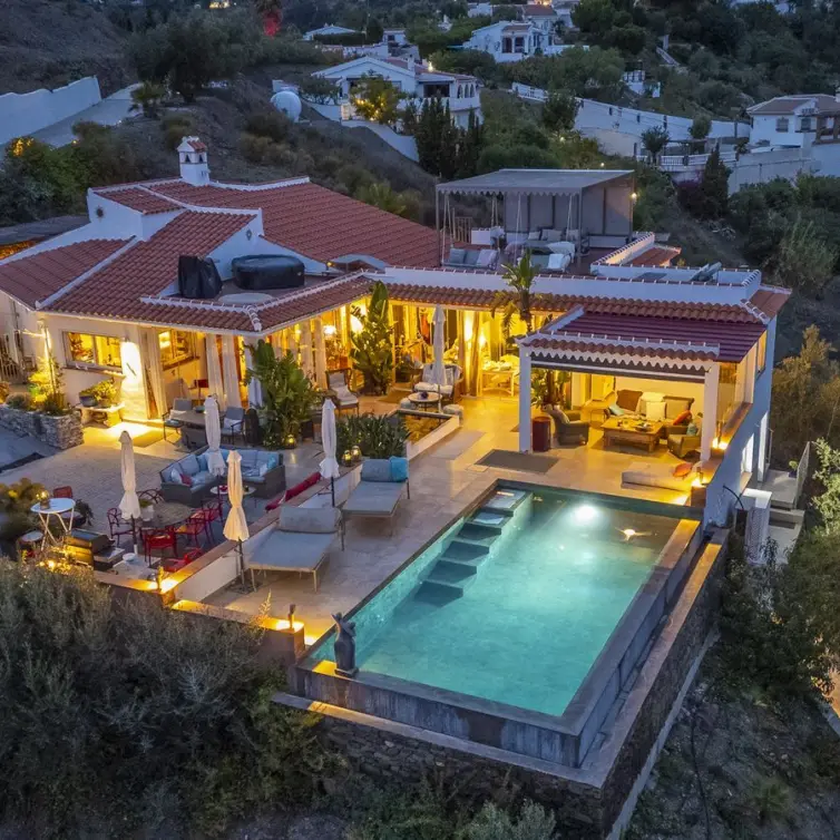 Venta de villa independiente en Cómpeta