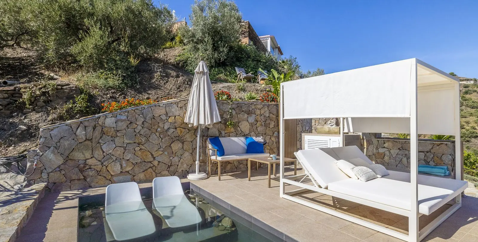 Sale of detached villa in Cómpeta 30