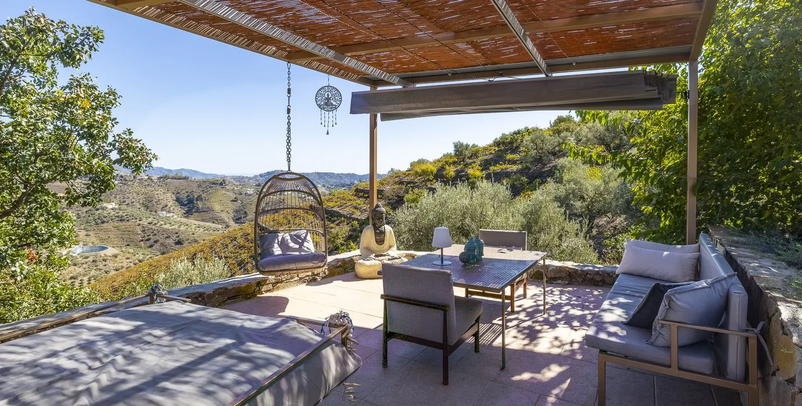 Sale of detached villa in Cómpeta 36