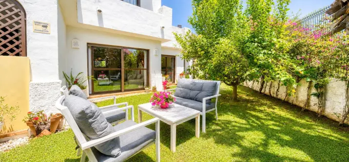 Sale of ground floor apartment in Estepona 4